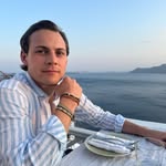 Angus Lowe - @14alowe - Instagram