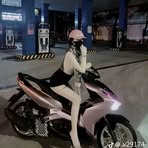 Anh Dinh - Facebook
