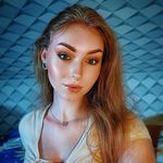 Ania Nowak - @_rosedreams - Instagram