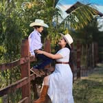 Anielka Mejia - @mruthanielka - Instagram