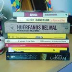 Ana | Bookstagrammer - @anitareadings - Instagram
