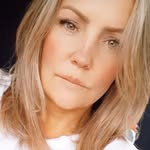 @anitarobertsmakeupandhair - Instagram