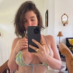 Lasirena69 - @anita_robert1234 - Instagram