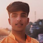 अंकित थपलीयाल 🕉 - @ankit.parmarth - Instagram
