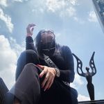 ANN ARANDA - @roux.oscarina - Instagram