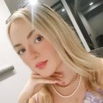 Ann Avalos - @annavalos_ - Instagram