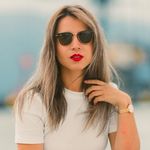 Anna Avalos - @annaavalos95 - Instagram