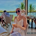 Anna Baucom - Facebook