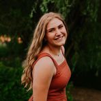 Anna Bohrer - Facebook
