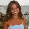 A N N I E - @annbonelli - TikTok