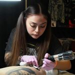 Kimberly Ann Bothwell - @kimbeewell - Instagram