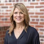 Leigh Ann Boyles - @leighannsellshomes - Instagram