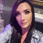 Ann Brooks - @a_n_n1 - Instagram