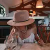 Anna Fleury - @annafleury - TikTok