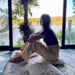 Ann Mead - @annieguey - Instagram