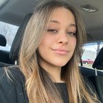 Laury-Ann Niles - @laueniles - Instagram