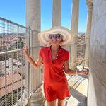 Lisa Ann Reeves - @lemontreetravels - Instagram