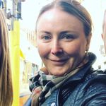 Ann Roche - @annrochecnn - Instagram