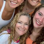 Anne Rolfe - @rolfey5 - Instagram