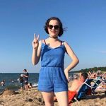 Annamarie Stapinski - @cardemis - Instagram