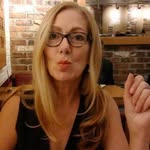Ann Tully - @ann.tully.982 - Instagram