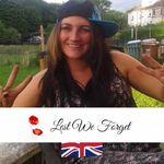 Ann Waddell - @fionas2girls - Instagram