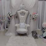 Ann Watt - @the_queen_bee_of_designs - Instagram