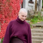 Anne 🍂 | Welcome to the chaos I call my life 😉 - @alopeciangirlboss - Instagram