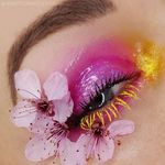 Anne Wenzel - @anne.makeupart - Instagram