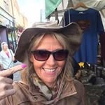 Ann Whelan - @annloaffie - Instagram