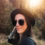 Anna Ackermann - Facebook