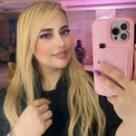 آنا اکبری | کراتین و احیای مو - @annaa__keratin - Instagram