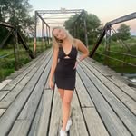 a n n a - @anna_.bishop - Instagram