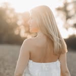 Anna Bloom - @_anya_ann - Instagram