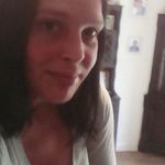 Anna Burton - @anna.765.burton - Instagram