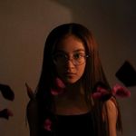 Anna Cathcart - @annacathcartr - Instagram