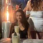 Anya Crothers - Facebook