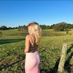 Anna Dennis - Facebook