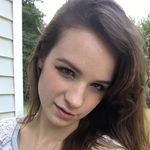 Anna Dickinson - @longing_for_the_shire - Instagram