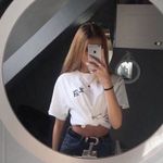 @__anna_durocher - Instagram