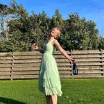 Anna Earle - @annaearle - Instagram