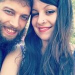 Anna Edge - @chinacatsunflower125 - Instagram