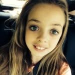 ~Anna Efron - @annabee1212 - Instagram