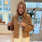Anna Eleri Hart - @annaelerihart - Instagram