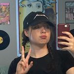 anna elam - @gnat.wellington - Instagram