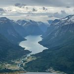 Anna & Eliot - @hustlesavetravelrepeat - Instagram