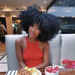 Anna Elle - Facebook