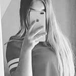 @annafeucht203 - Instagram