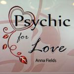 Anna Fields - @psychicforlove - Instagram