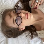 anna | visual storyteller • content creator based in florence - @kurczanna - Instagram